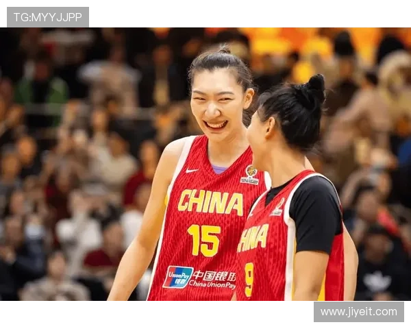 WNBA中国德比!韩旭6+2,李月汝0分,小宝地位尴尬,韩旭有望坐稳主力!_内线_自由人_本赛季